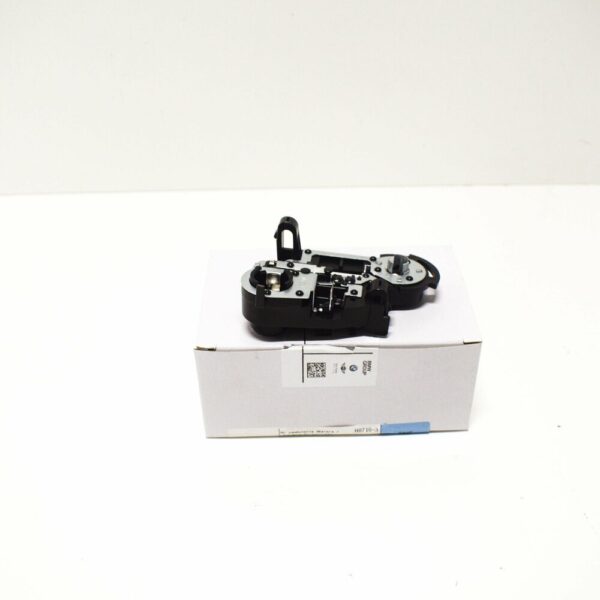 63217313059 - NEW BMW F30 F31 BULB HOLDER REAR LIGHT IN TRUNK LID LEFT 7313059 63217313059 OEM