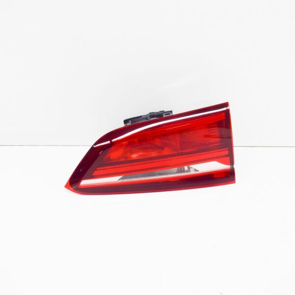 63217350695 - NEW BMW X1 F48 REAR LIGHT IN TRUNK LID LEFT 63217350695