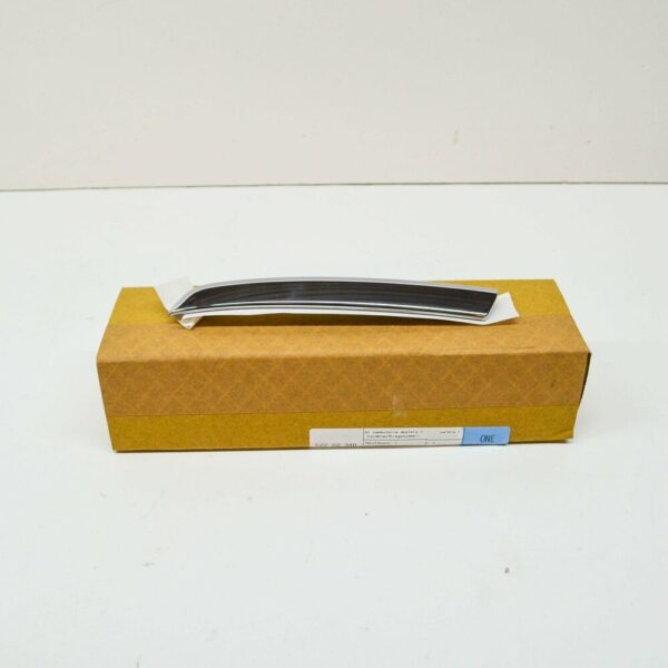 63217378076 - OEM BMW G11 G12 SALOON RIGHT REAR MOULDING M 63217378076 NEW