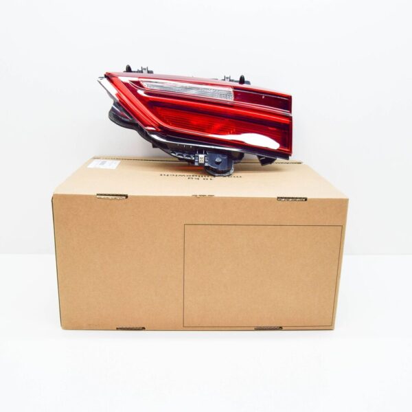 63217420748 - BMW X2 F39 Rear Right Side Tailgate Taillight 63217420748 7420748 NEW