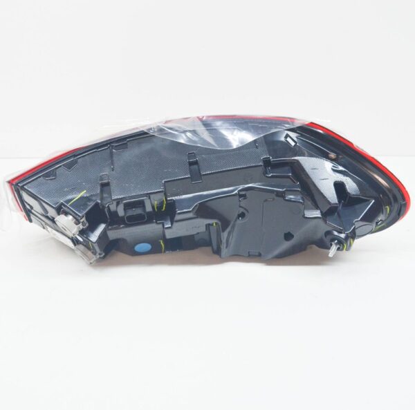 63217442274 - BMW X6 G06 LED rear right taillight 63217442274 63215A510A4 NEW ORIGINAL
