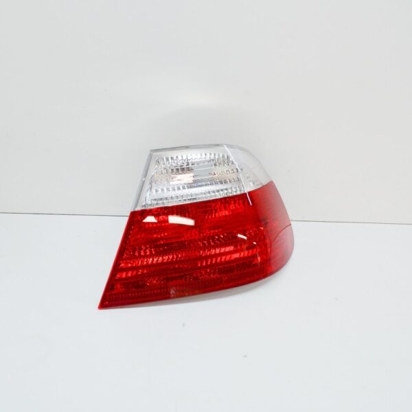 63218383826 - NEW BMW 3 E46 REAR RIGHT TAILLIGHT 63218383826 8383826 ORIGINAL