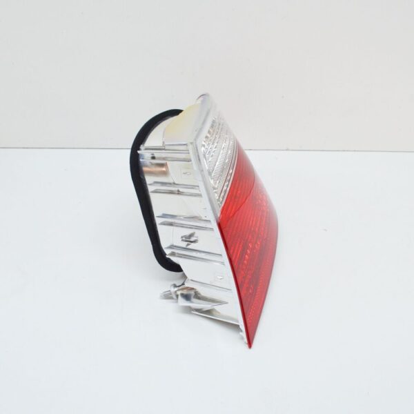 63218383826 - NEW BMW 3 E46 REAR RIGHT TAILLIGHT 63218383826 8383826 ORIGINAL