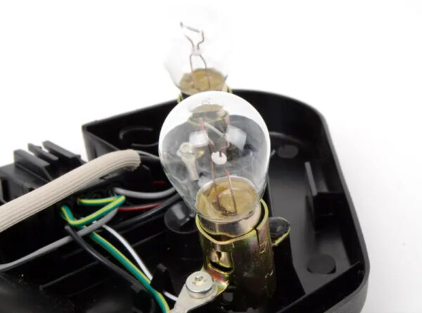 63218389861 - NEW BMW Z3 COUPE E36 LEFT TAILIGHT BULB HOLDER 8389861 63218389861 ORIGINAL