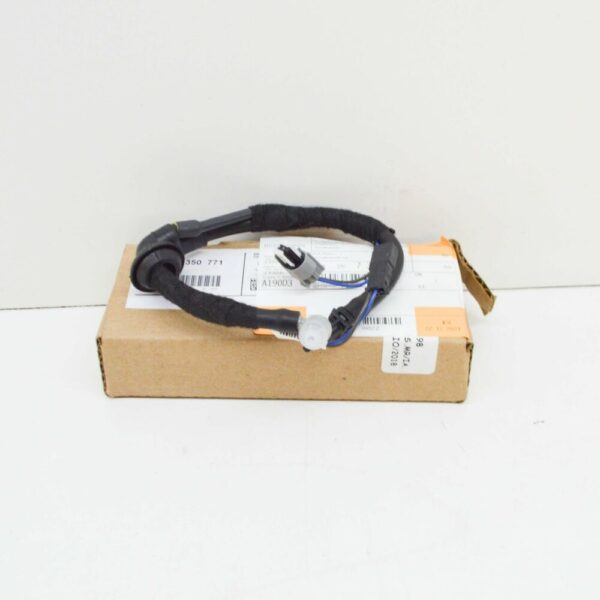 63257350771 - NEW OEM BMW X5 F15 REAR TAILGATE SPRAY NOZZLE WITH HOSE 63257350771 GENUINE