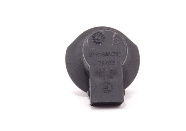 63258375599 - BMW E39 Genuine Third Brake Light Outlet 63258375599