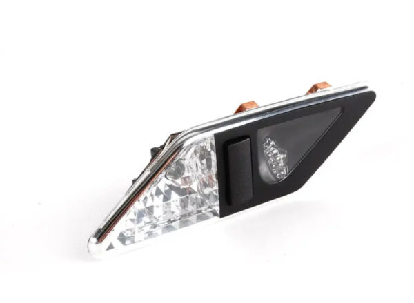 63316962050 - BMW 3 SERIES E46 REAR RIGHT INTERIOR READING LIGHT 63316962050 6962050 NEW GENUINE