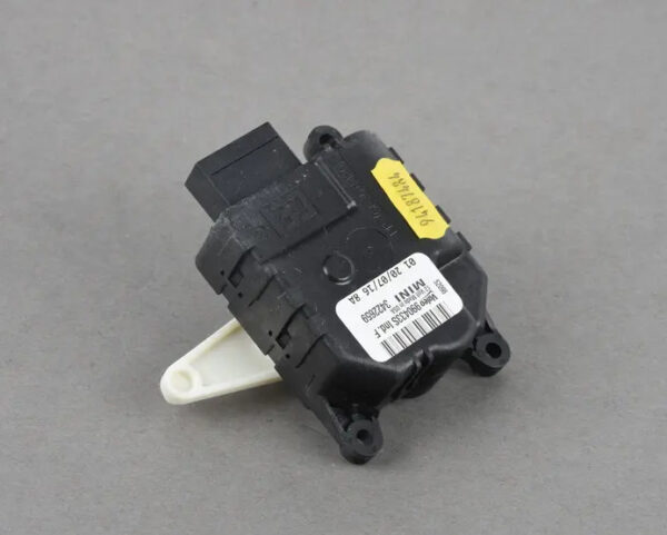64113422659 - MINI PACEMAN R61 Actuator for Fresh Air Circulation 64113422659 NEW GENUINE