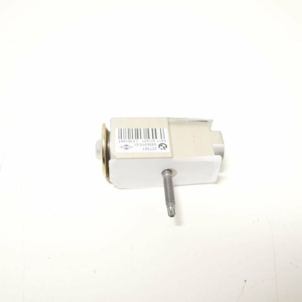 64119496915 - NEW BMW 5 G30 EXPANSION VALVE 64119496915 OEM