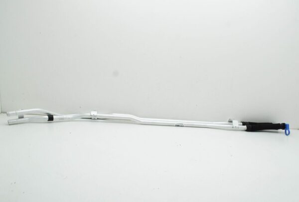 64216821663 - NEW BMW X7 G07 UNDERFLOOR COOLANT HOSE 64216821663 6821663 ORIGINAL