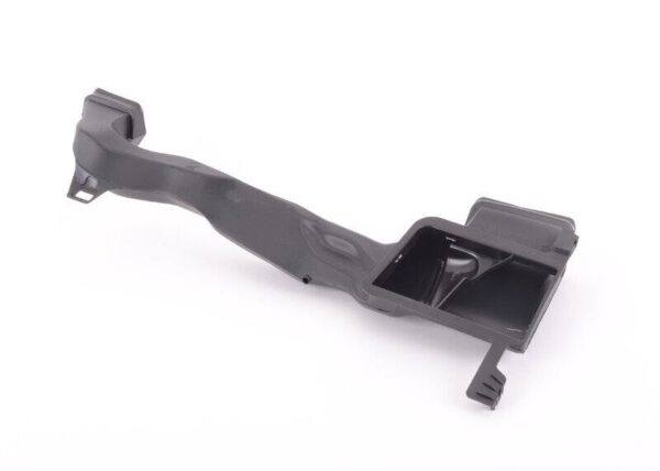 64229218500 - BMW F33 Original Left Cold Air Ductory 64229218500
