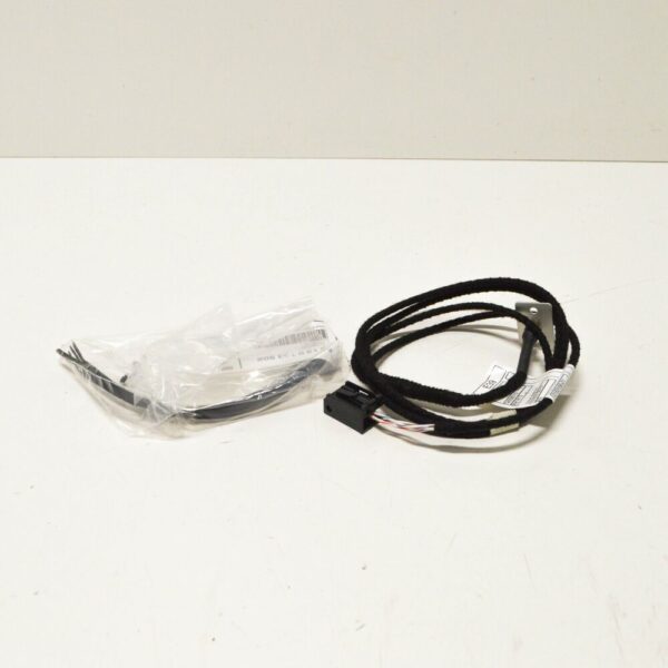 65120153502 - NEW BMW E39 E53 E60 E61 HILFS CONNECTION CONVERSION  0153502 65120153502 ORIGINAL