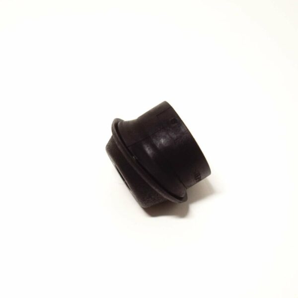 65218375151 - NEW BMW 3 E36 SHORT ROD ANTENNA SEAL 65218375151