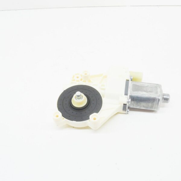 67627198174 - BMW 3 E93 power window motor rear right 67627198174 7198174 NEW ORIGINAL