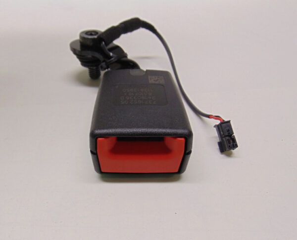 72117371652 - BMW X2 F39 right rear seat belt lock 72117371652 7371652 NEW ORIGINAL