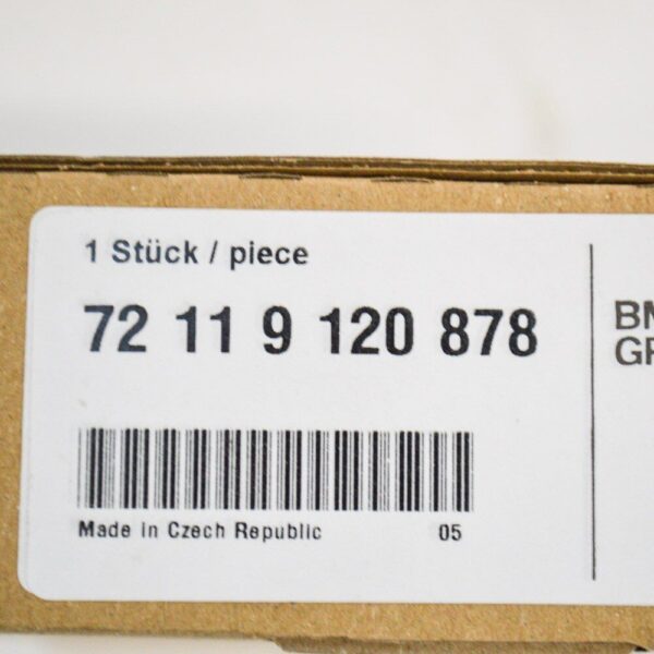 72119120878 - BMW 1 E88 deflection lid for right belt 72119120878 2009 new original