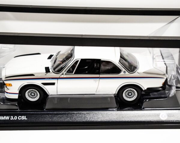 80432411550 - BMW 2000-3.2 E9 Collection model mini car 80432411550 NEW REAL