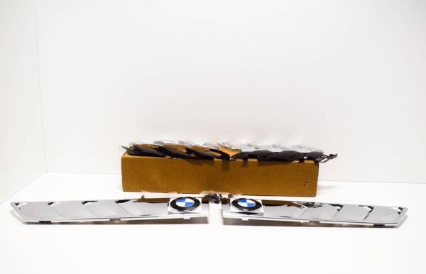 82149406190 - BMW Z3 E36 Fender Chrome Side Grille Set 82149406190 9406190 NEW GENUINE