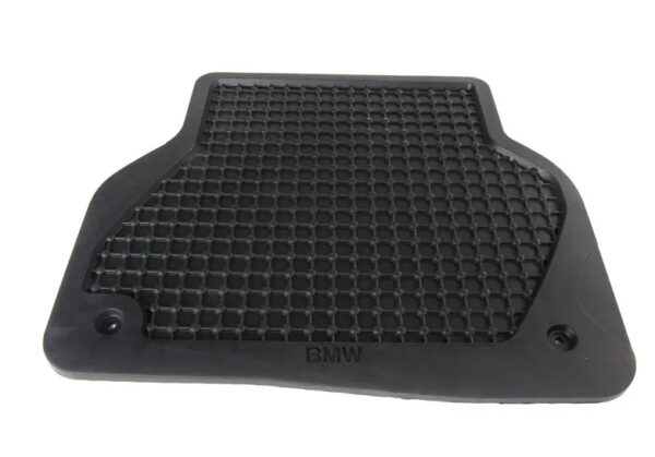 82559405044 - NEW BMW 5 E39 REAR ALL WEATHER RUBBER FLOOR MAT SET - BLACK 9405044
