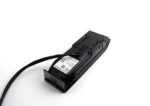 84109168940 - BMW E46 E39 E53 X5 E83 X3 E85 E86 Z4 Bluetoot Phone Ejection Box