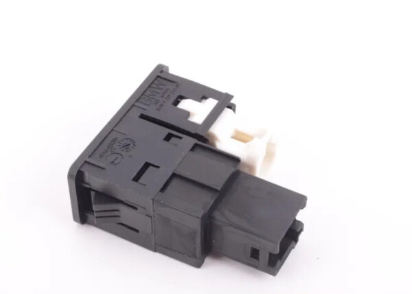 84109229247 - MINI COOPER R56 USB and AUX Input Female 84109229247 NEW GENUINE