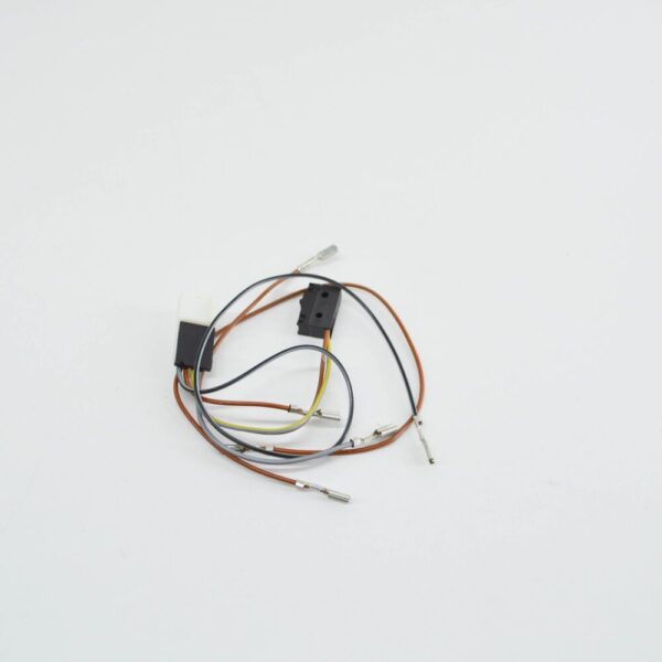 84117004538 - BMW X5 E53 micro switch rear door 84117004538 7004538 new