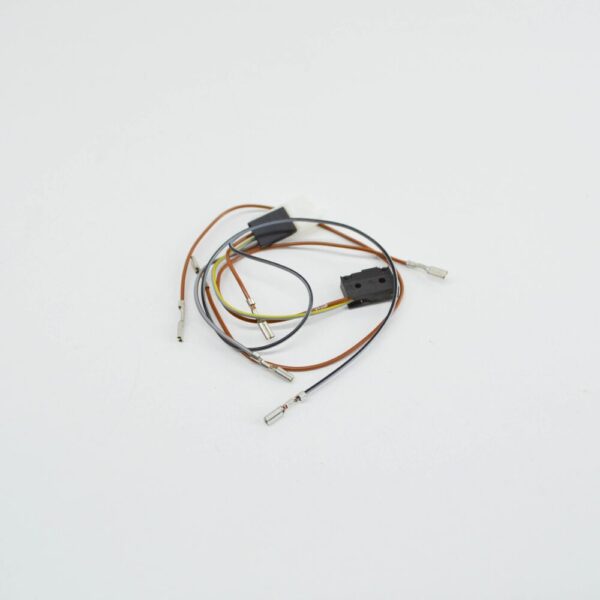 84117004538 - BMW X5 E53 micro switch rear door 84117004538 7004538 new