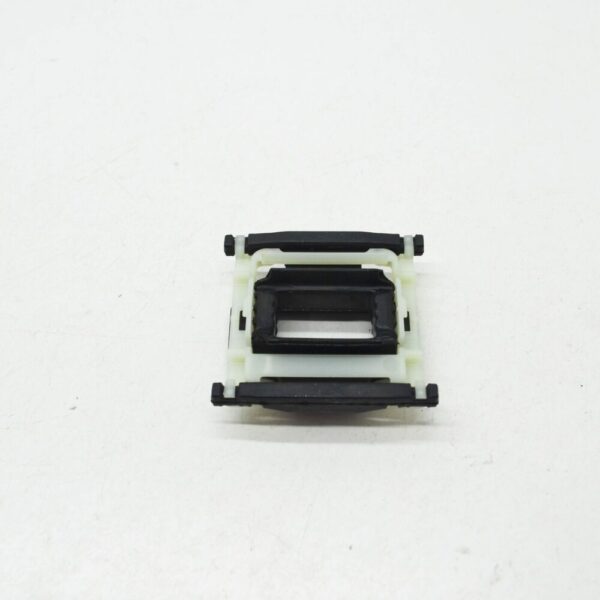 8617879 - NEW BMW 2 F45 COOLANT RADIATOR LOWER BRACKET 17118617879 8617879 2015 OEM