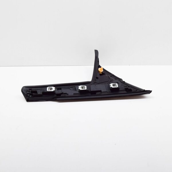 98110718XK - Peugeot 5008 Bootlid Left Spoiler 98110718XK NEW GENUINE