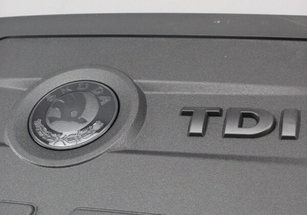 03L103925BA - ŠKODA FABIA MK2 54 engine cover 03L103925BA, original part