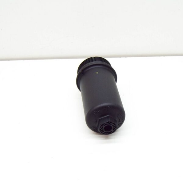 05L115433A - SKODA SUPERB MK3 Oil Filter Cover 05L115433A NEW GENUINE