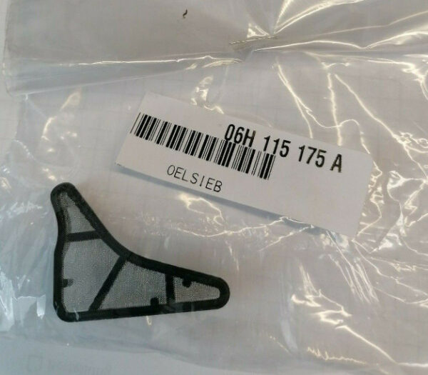 06H115175A - NEW SKODA SUPERB MK2 3T ENGINE OIL STRAINER 06H115175A GENUINE