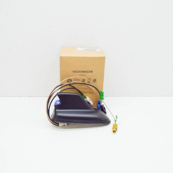 1K0035501J - NEW SKODA YETI 5L AERIAL BASE ANTENNA 1K0035501J ORIGINAL
