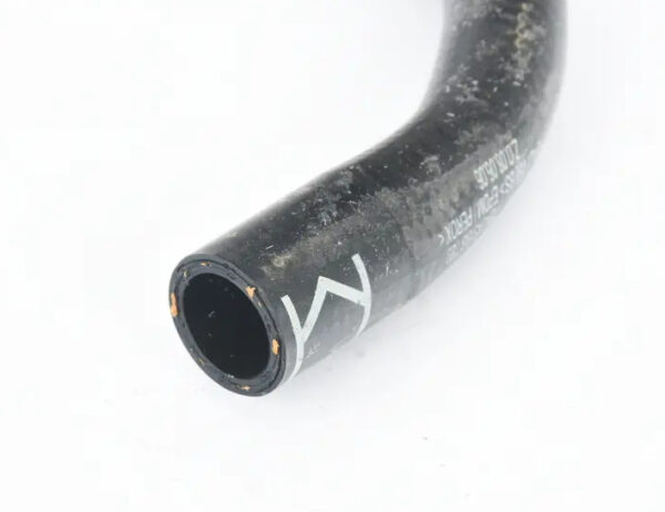 1K0121058BS - NEW ŠKODA SUPERB MK2 3T ENGINE COOLANT HOSE 1K0121058BS ORIGINAL