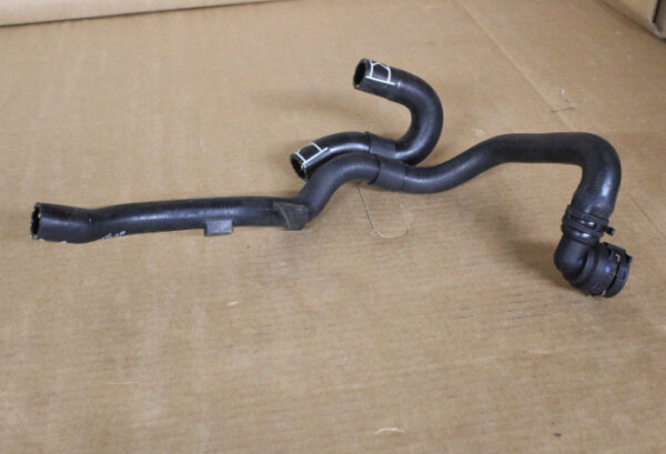 1K0121156DT - SKODA SUPERB MK2 3T ENGINE COOLANT HOSE 1K0121156DT NEW Genuine
