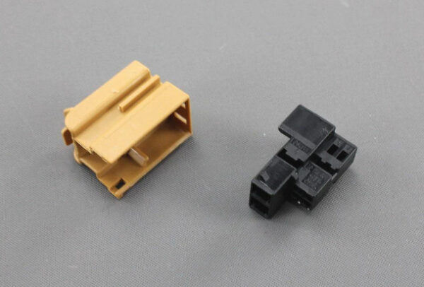 1K0972923A - ŠKODA SUPERB MK3 Sunroof Flat Contact Housing 1K0972923A NEW REAL