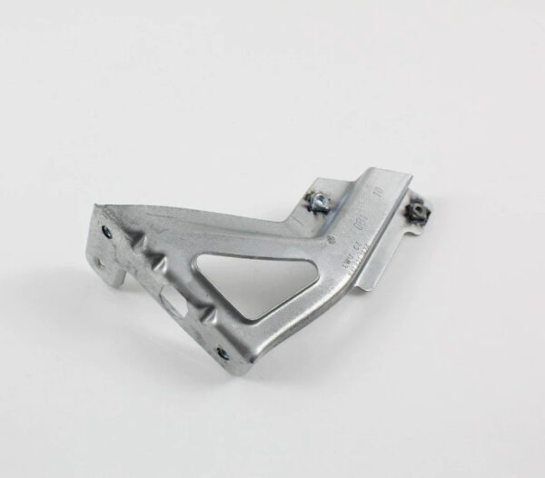 1U0821142A - NEW ŠKODA OCTAVIA MK1 1U FRONT RIGHT BUMPER HOLDER 1U0821142A