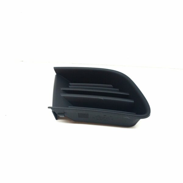 1Z0853666A - NEW ŠKODA OCTAVIA MK2 1Z FRONT APRON RIGHT FOG GRID 1Z0853666A9B9 ORIGINAL