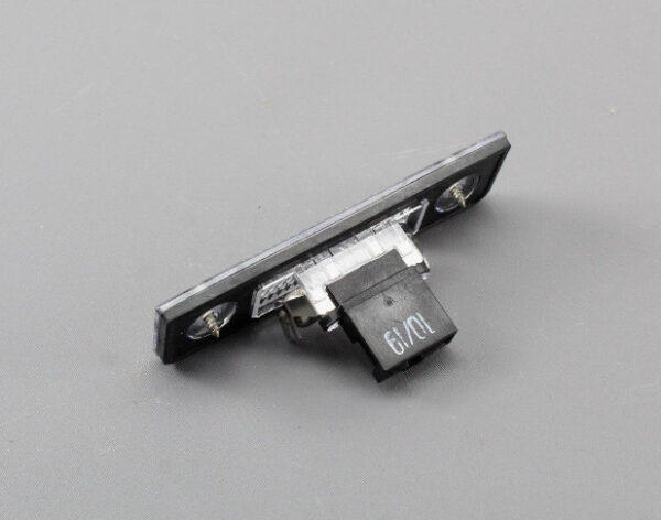 1Z0943021B - ŠKODA OCTAVIA II 1Z license plate light 1Z0943021B new original