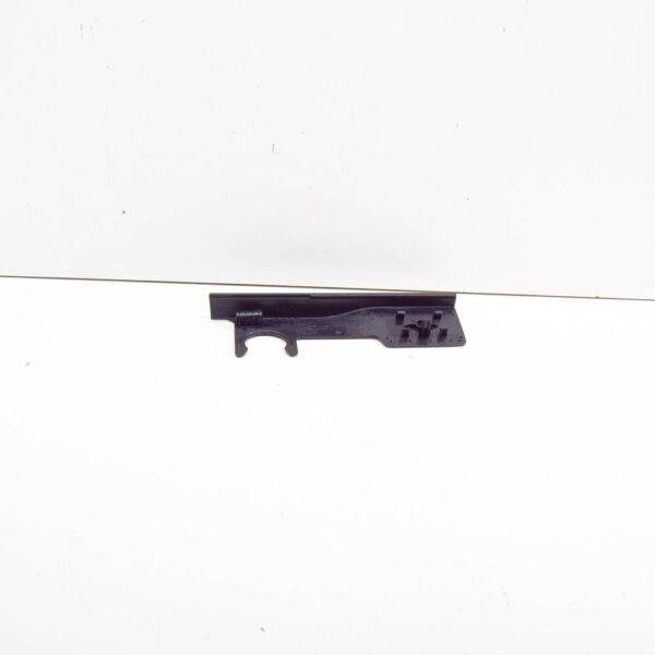 3G0886295B - SKODA SUPERB MK3 REAR SEAT BACKREST LEFT CAP 3G0886295B NEW GENUINE