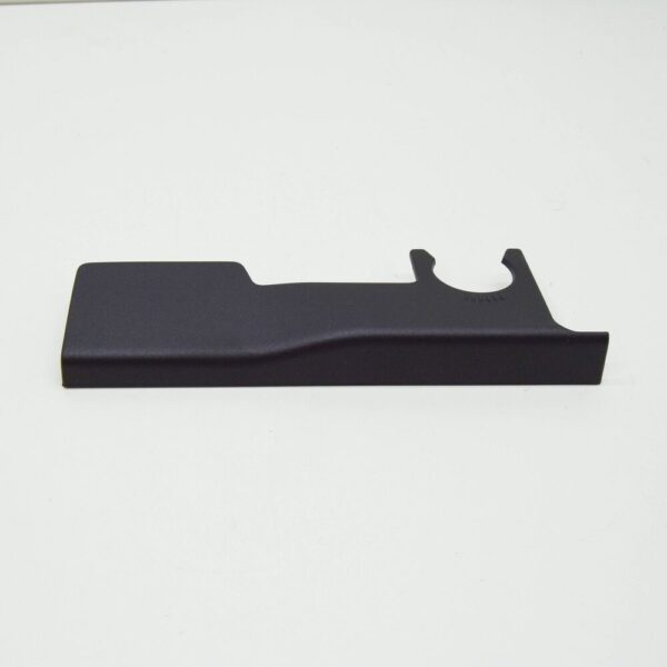 3G0886296B - ŠKODA SUPERB MK3 rear seat back right cap 3G0886296B