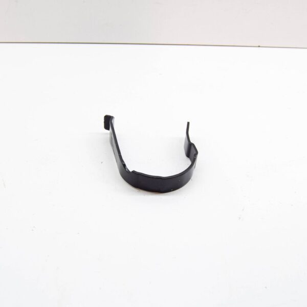 3Q0121093BL - SKODA SUPERB MK3 COOLANT PUMP RETAINING BAR 3Q0121093BL NEW GENUINE E
