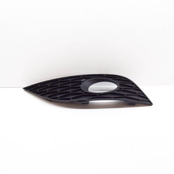 3R0853666A9B9 - SEAT EXEO ST 3R5 Front Bumper Right Grill 3R0853666A9B9 NEW GENUINE