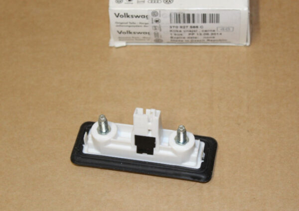 3T0827566C - NEW ŠKODA SUPERB MK2 3T REAR LOCK TRADE 3T0827566C ORIGINAL
