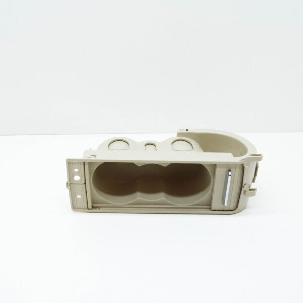 3T08625314K1 - NEW SKODA SUPERB MK2 3T CENTER CONSOLE BLIND CUP HOLDER 3T08625314K1 ORIGINAL