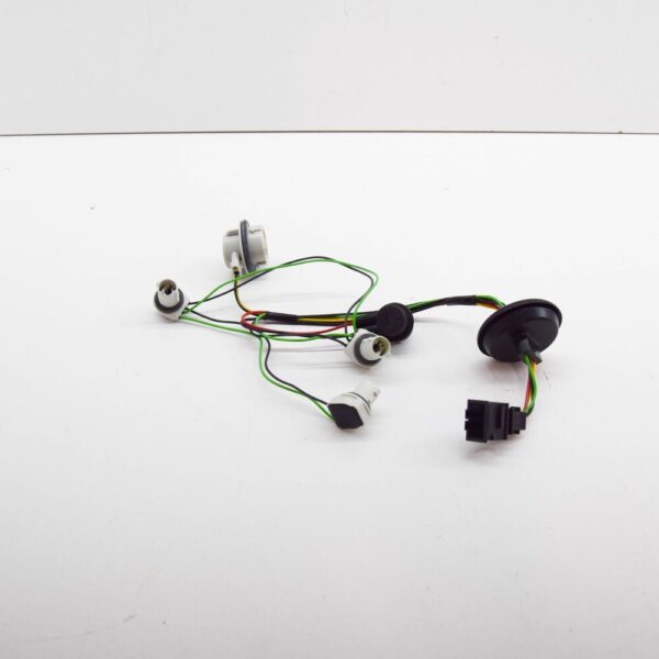 3T0971017 - SKODA SUPERB MK2 3T REAR TAIL LIGHT WIRING SET 3T0971017 NEW GENUINE
