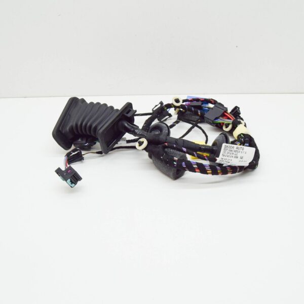 3T2971120DB - SKODA SUPERB MK3 3V3 Front Right Door Wiring RHD 3T2971120DB NEW GENUINE