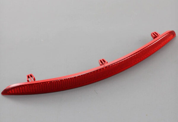 3T9945105 - NEW ŠKODA SUPERB MK2 3T REAR LEFT BUMPER REFLECTOR 3T9945105 ORIGINAL