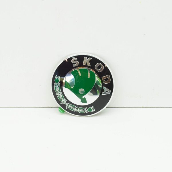 3U0853621BMEL - New SKODA FABIA II 542 Front Radiator Grille Emblem Badge 3U0853621BMEL