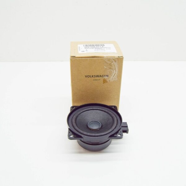 3V0035411E - ŠKODA SUPERB MK3 Midtone Speakers 3V0035411E, Original Part